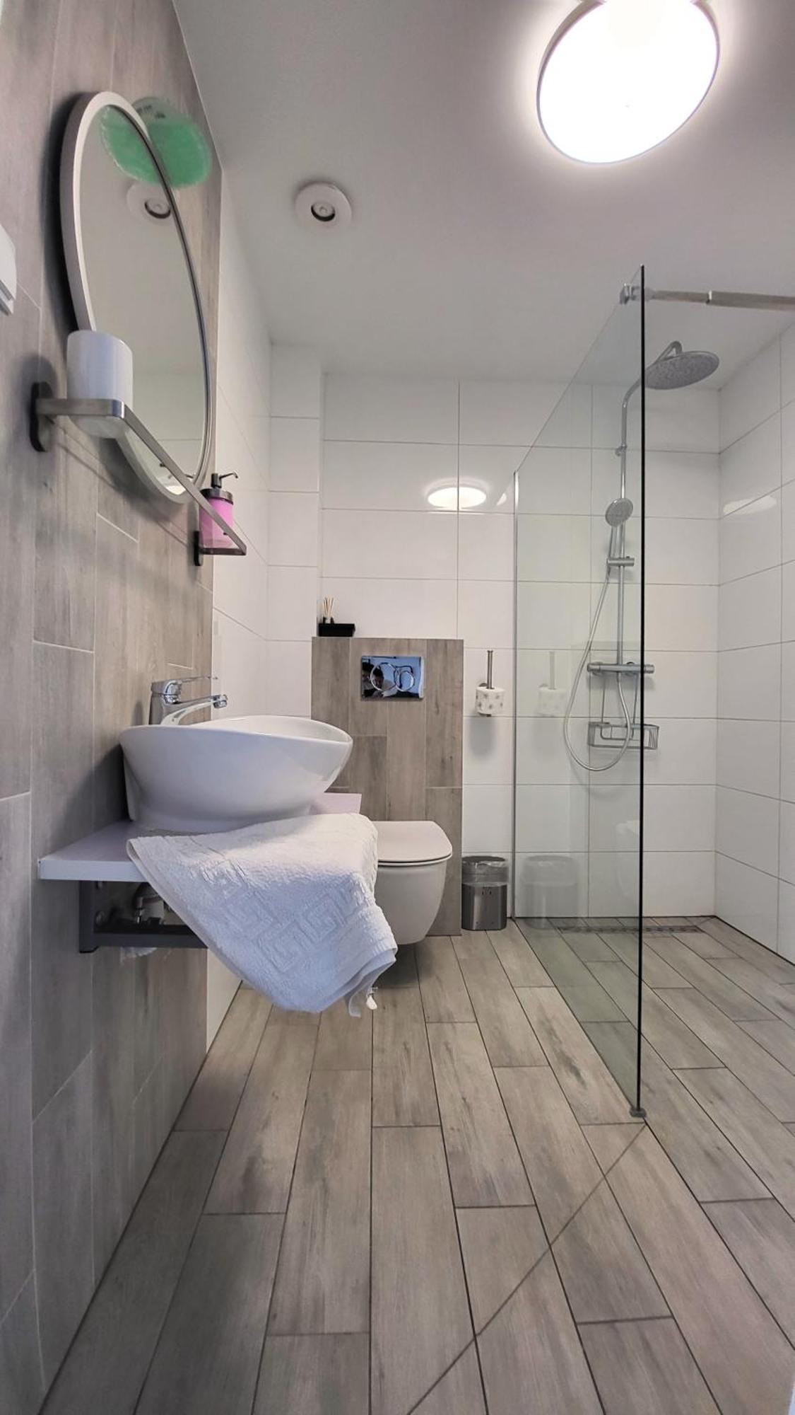 Apartamenty Czerwona Stodola โควอตสโก ภายนอก รูปภาพ